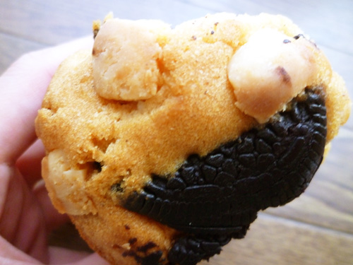 【成城石井】PREMIUM MUFFIN バニラクッキーマフィン_c0152767_2301368.jpg
