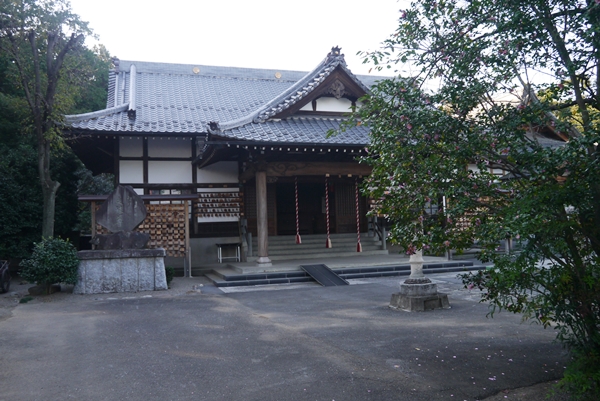 b0018682_0193979.jpg