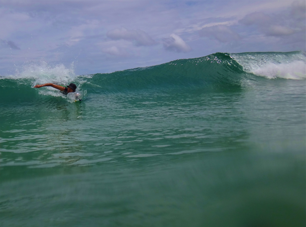 Sky High Ocean Works -Talkin\' about Body Surfin\'-_b0220886_1654289.jpg