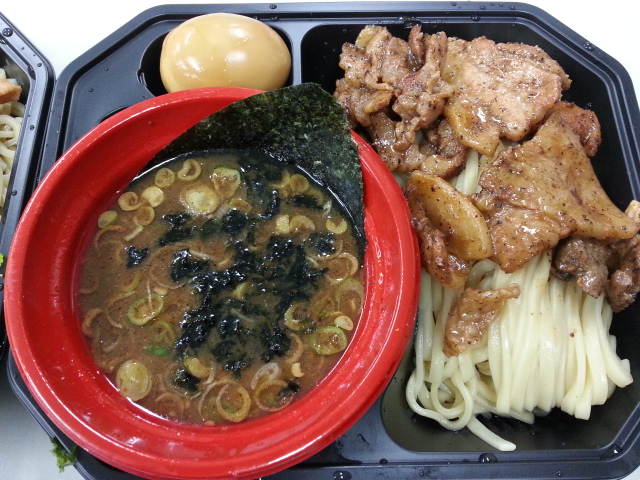 10/16 大つけ麺博 第1回みんなで選んだご当地つけ麺GP 第三陣_b0042308_044257.jpg