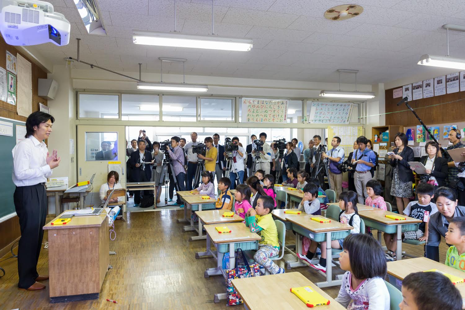 小学校１年生へプログラミング教育_d0047811_22345580.jpg