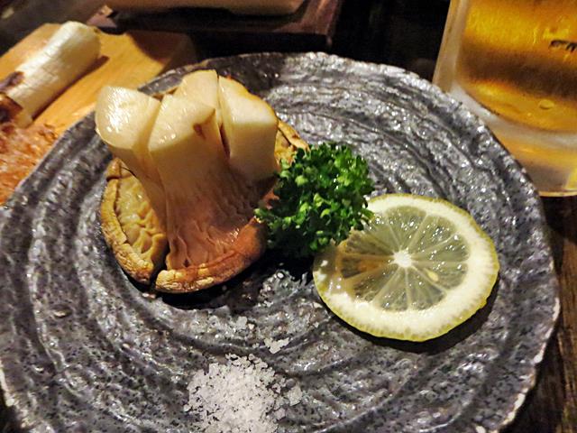 【10月の秋田旅行】⑨秋田駅前の「秋田長屋酒場」で秋田料理♪_c0042960_21345753.jpg