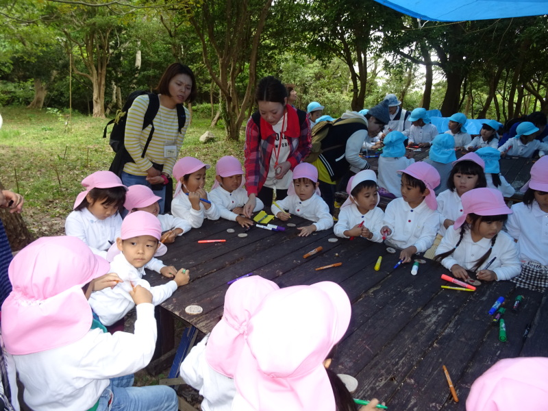 可愛い幼稚園児が初めてう「みべの森」へ遊びに来てくれました　　　　　by　　　  (TATE-misaki)_c0108460_17511891.jpg