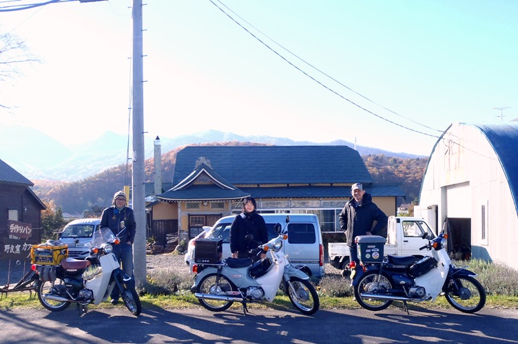 今年最後かな？？カブ主さん登場！！_e0055073_22263166.jpg