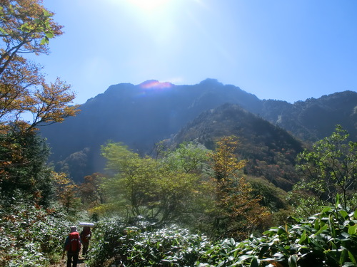 美人妻千賀子と愛息Ｋ太郎とのラブラブ石鎚山クライミング！_a0243325_21492286.jpg