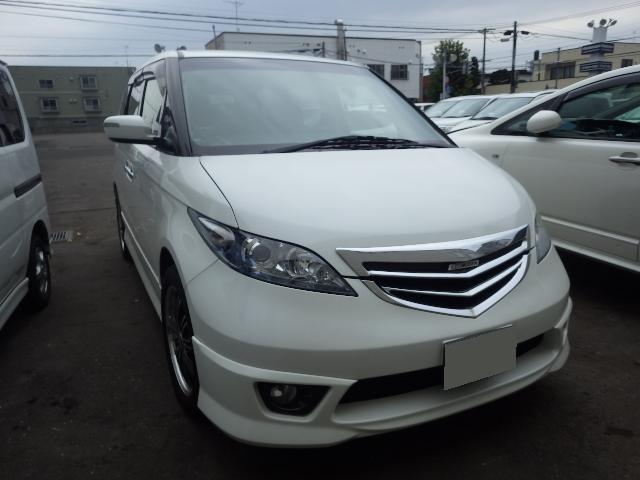 ★ＮＥＷ在庫車エルグランドＶＧ後期撮影完了！！★（伏古店）_c0161601_1942153.jpg