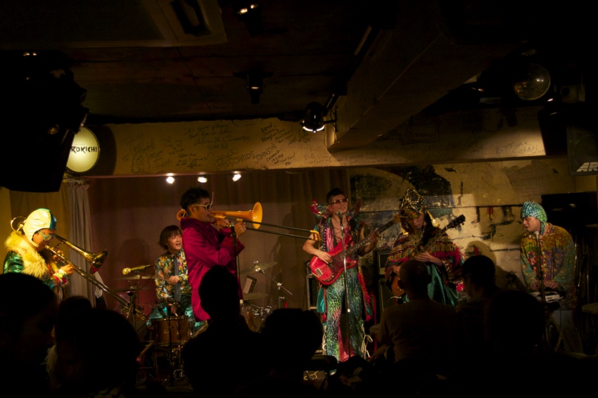 e0147206_1321380.jpg