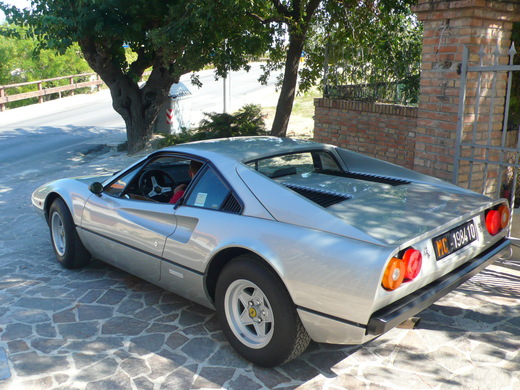 高騰するClassic Ferrari の価格_a0129711_14502884.jpg