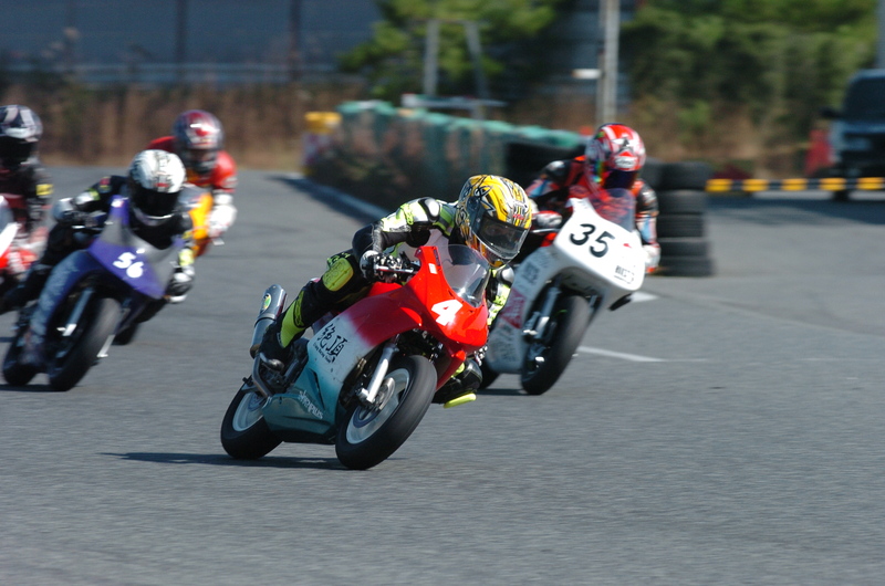 20141019 ライスポカップ中国　ミニバイク　スプリント　決勝　１/２_c0328963_2251487.jpg