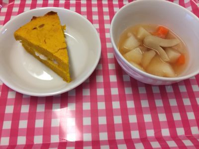 10月22日の給食。お誕生日献立でした(*^^*)_c0293682_176518.jpg