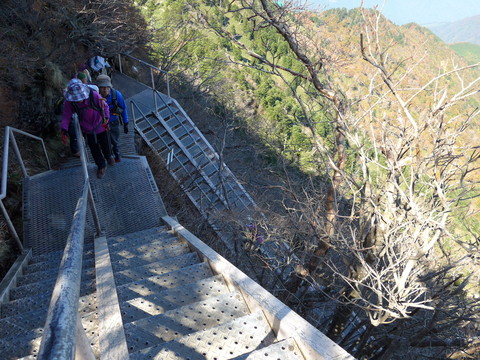 西日本最高峰、石鎚山登山 _f0350083_15495894.jpg