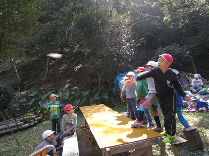 淡輪小学校２年生遠足「里山体験」　　in　　孝子の森　　　　by　　　(ナベサダ)_f0053885_203658.jpg