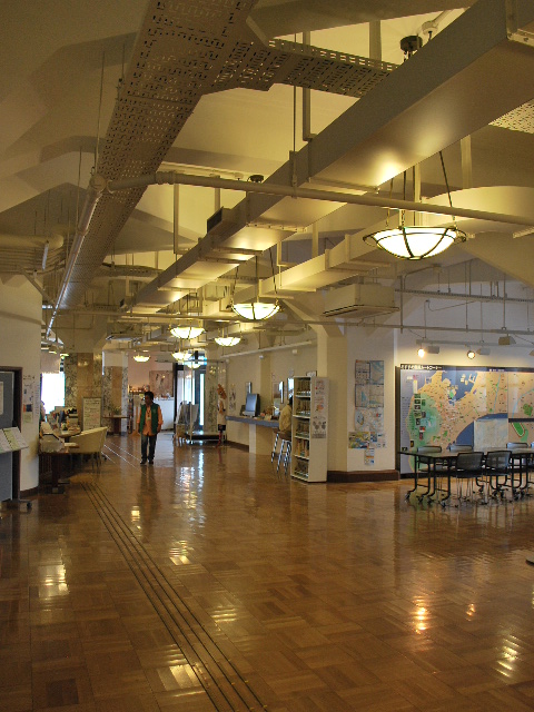 旧丸井今井百貨店函館店(大正モダン建築再訪)_f0142606_22392656.jpg