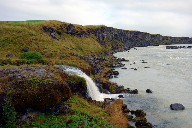 絶景の連続、アイスランドの自然 その２_d0116009_13404417.jpg