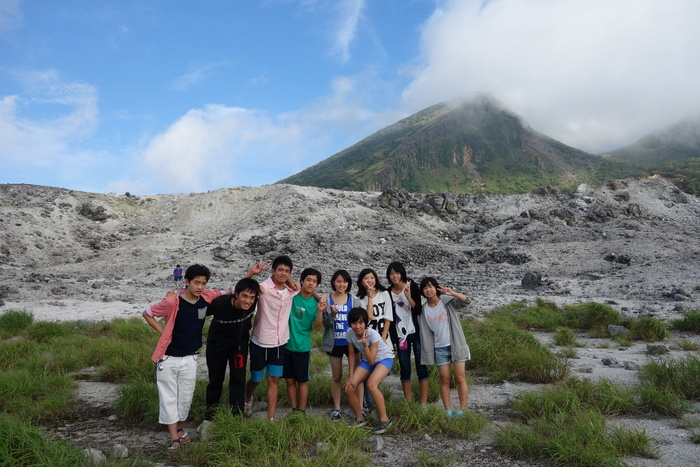 えびの高原硫黄山に火口周辺警報_d0116009_14323684.jpg