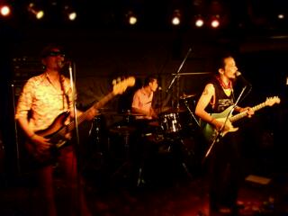 e0246711_013176.jpg