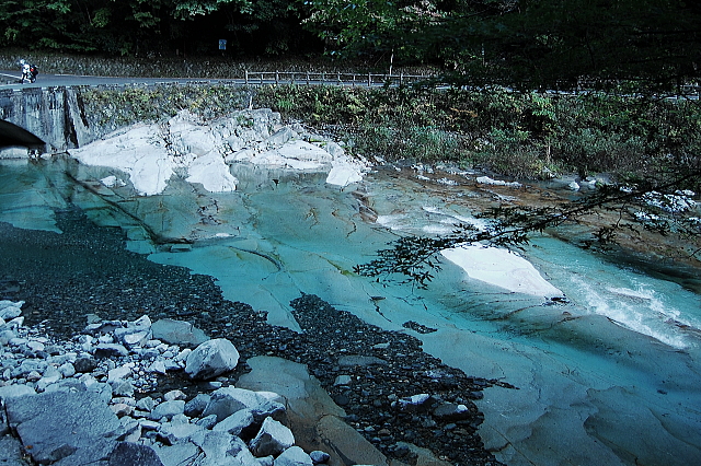 f0248120_19285010.jpg