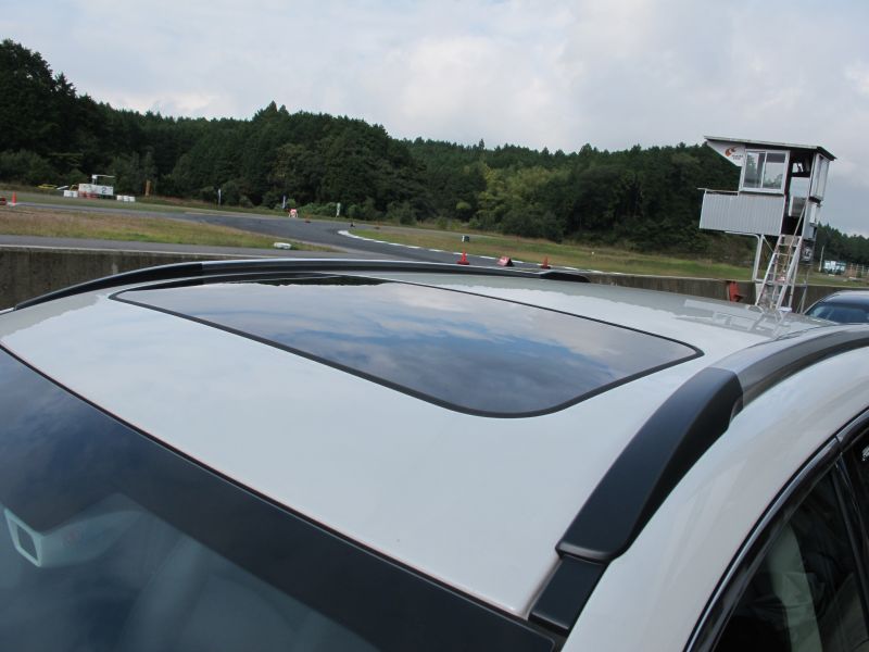 新型レガシィ「OUTBACK」と和三盆の味わい_f0076731_12053980.jpg