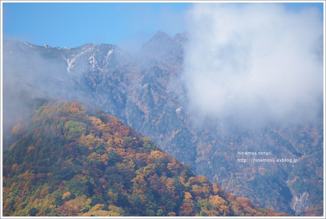 蕎麦畑と紅葉。_b0319255_1148614.jpg