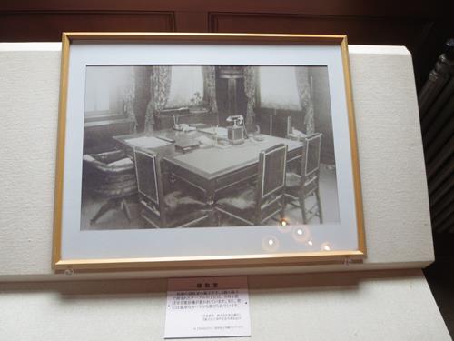 【10月の秋田旅行】⑬秋田市赤れんが郷土館(旧秋田銀行本店)_c0042960_1725312.jpg