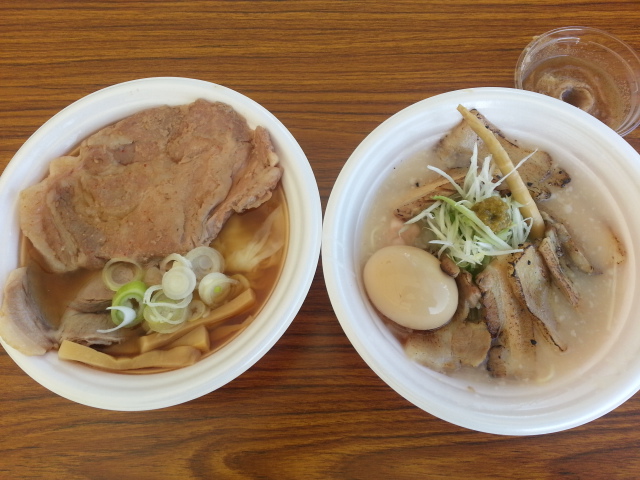 10/24　東京ラーメンショー2014第1幕　1,2杯目@駒沢オリンピック公園_b0042308_15322173.jpg