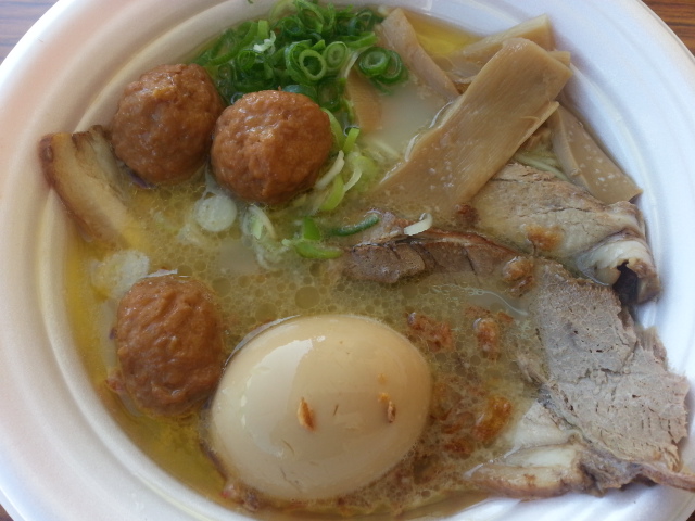 10/24 東京ラーメンショー2014第1幕 3,4杯目@駒沢オリンピック公園_b0042308_15502760.jpg