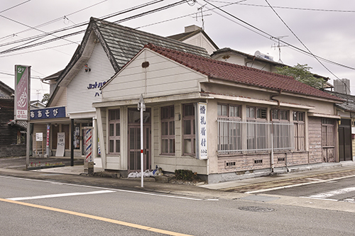 廃れ行く町。_a0096313_13231329.jpg