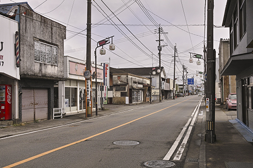 廃れ行く町。_a0096313_13375016.jpg