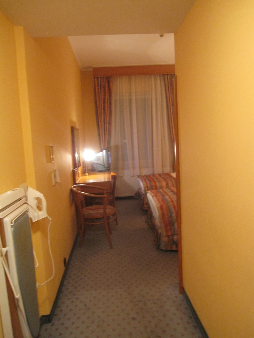 中欧4か国旅行の4日目NO2_a0279743_1275433.jpg