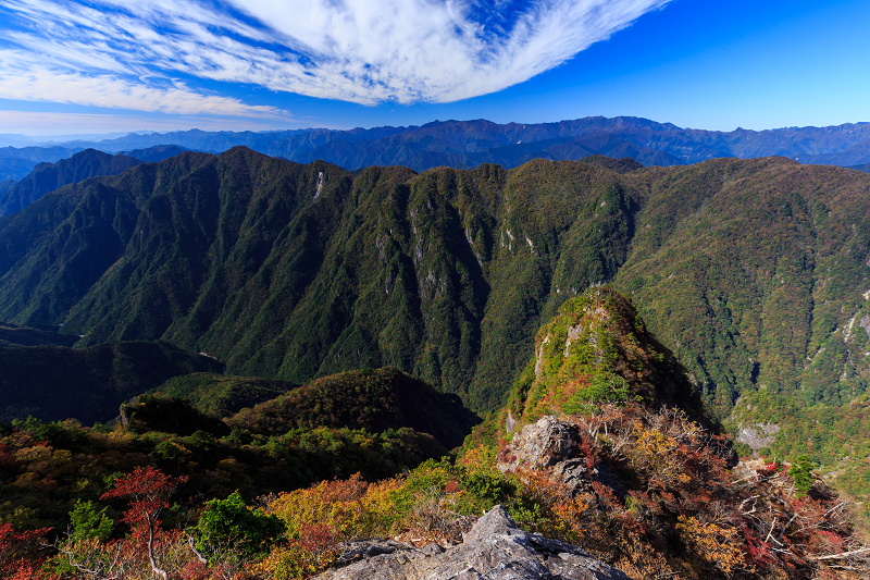 大台ケ原・大蛇嵓の錦(牛石ヶ原~大蛇嵓・蒸籠嵓)_f0155048_20573485.jpg