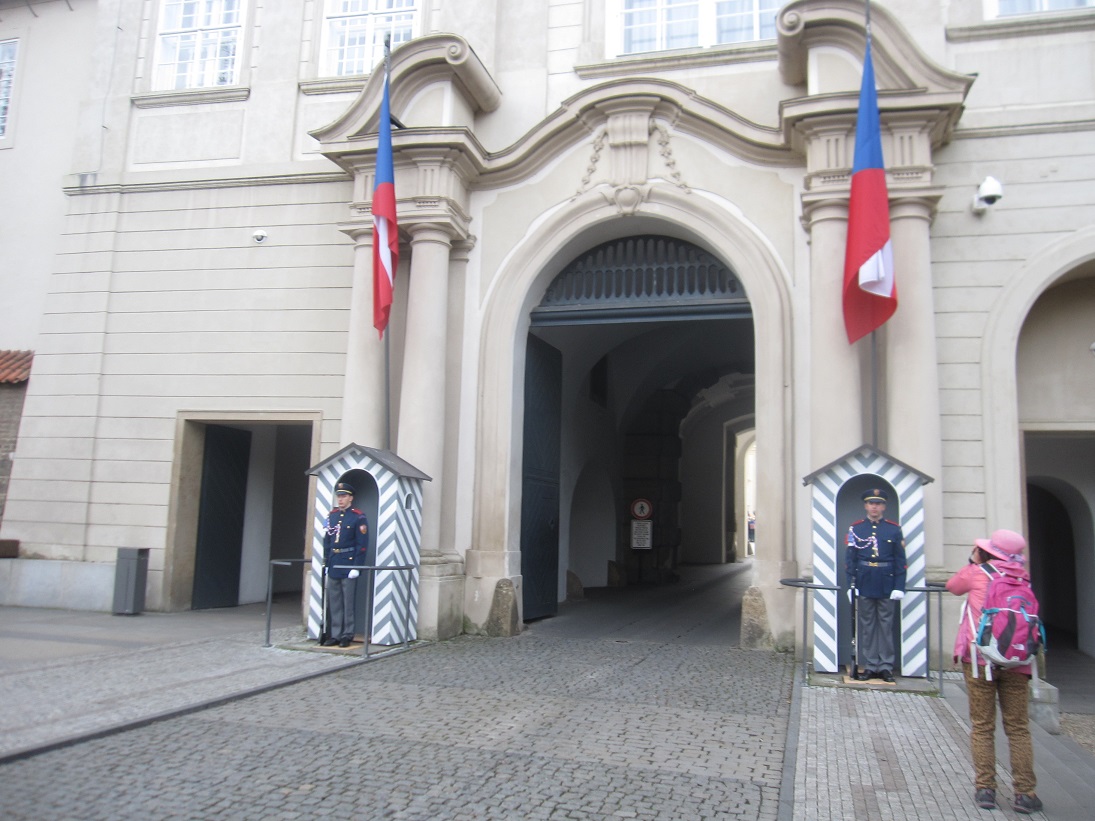 中欧4か国旅行の5日目NO1_a0279743_329328.jpg