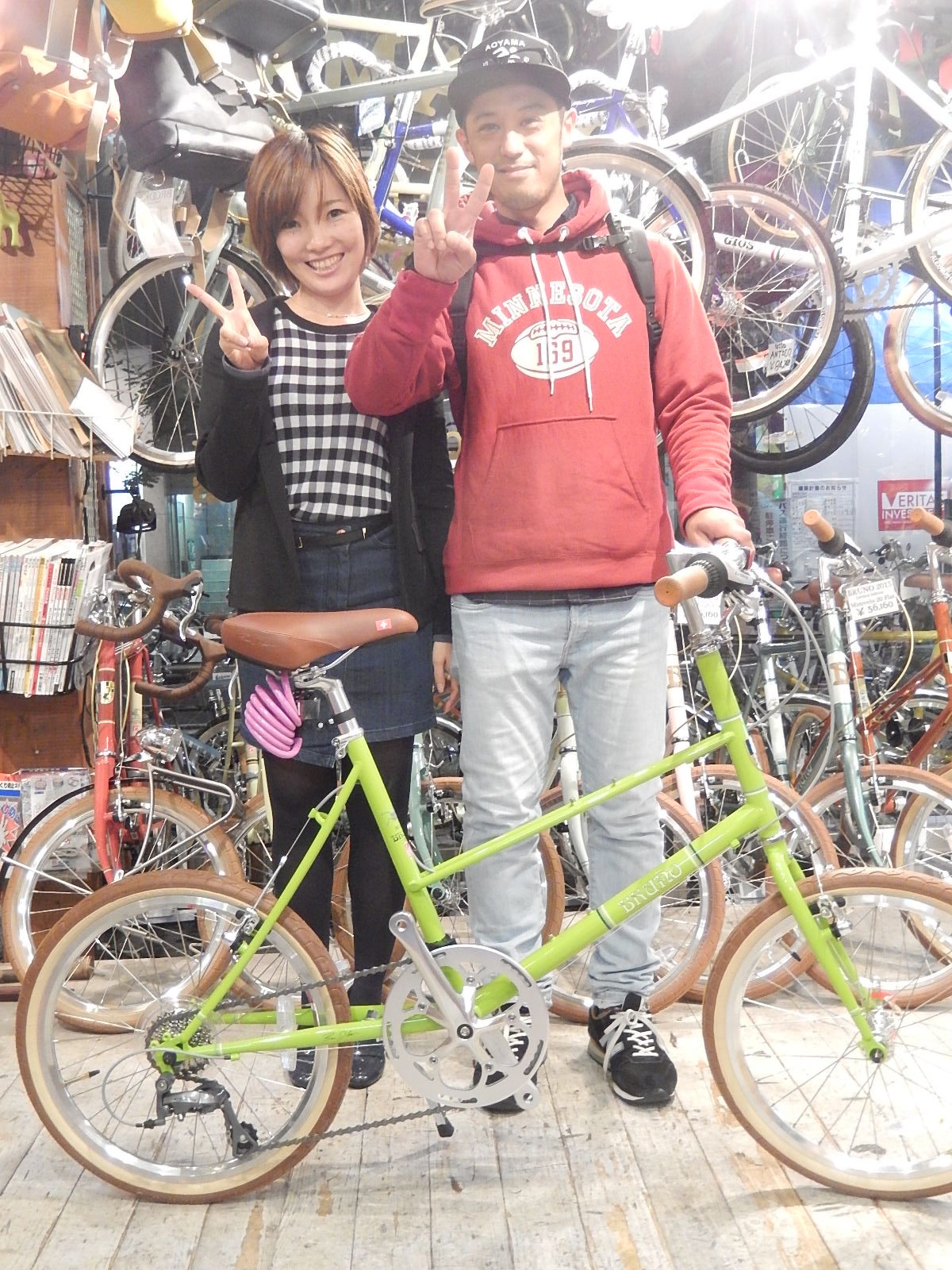 10月26日 渋谷 原宿 の自転車屋 FLAME bike前です_e0188759_1811581.jpg