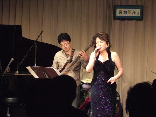 荒川和子ライブ_c0229062_16423748.jpg