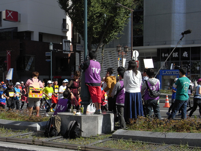 グリコの看板と大阪マラソン_b0050968_2159292.jpg