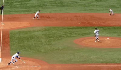 亜細亜大対駒澤大　１０月８日　東都大学野球１部　後半_b0166128_1943897.jpg