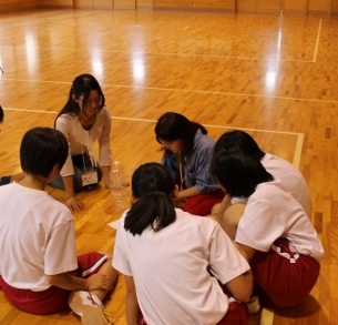 五泉市立愛宕中学校においてワークショップ「Water ~水に隠された真実~」を行いました。_c0167632_16432952.jpg
