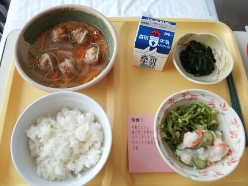 本日の昼ご飯（入院36日目）_e0047657_12242615.jpg