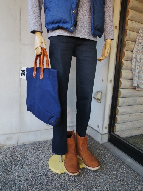 Crescent Down Works ・・・ 当店別注デザインDOWN VEST 其の①_d0152280_9214239.jpg
