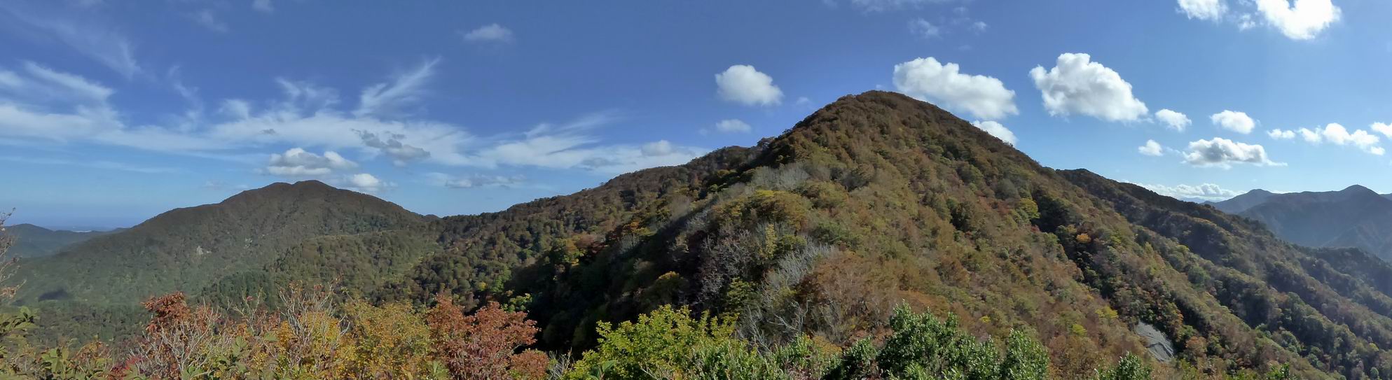 火燈山・小倉谷山・富士写ヶ岳－火燈古道・不惑新道を縦走する_e0110500_345222.jpg