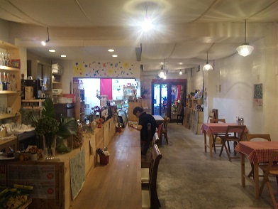 blog;ライオンキッチン・お豆のオムカレー_a0103940_04532081.jpg
