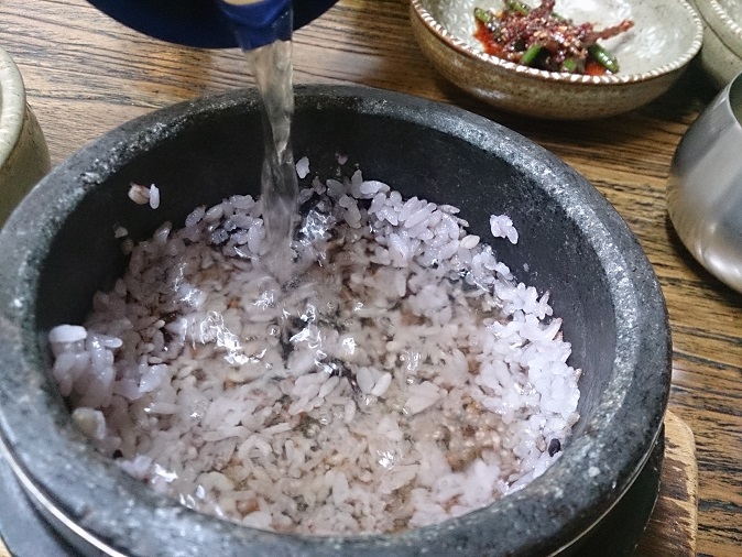 大邱 太鼓判の絶品ランチ♪_b0060363_23332431.jpg