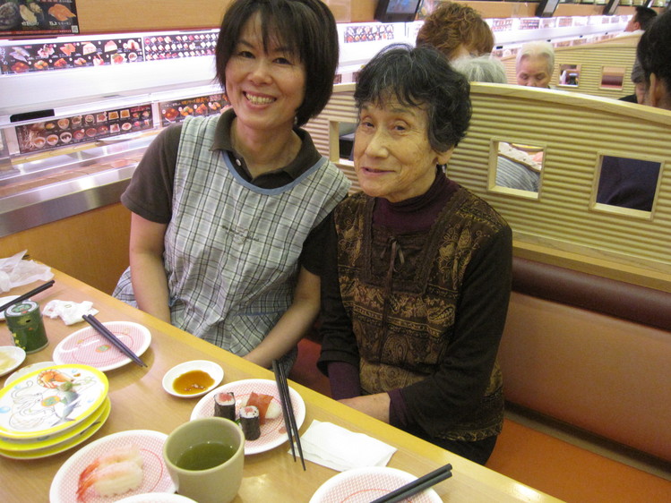 グループホームの外食レク_e0191174_217017.jpg