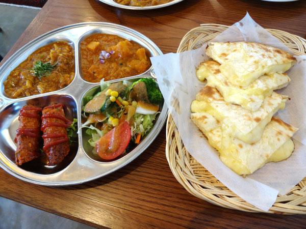 石川 野々市市 シャルマ 野々市店 インド料理 でランチ ふりむけばスカタン