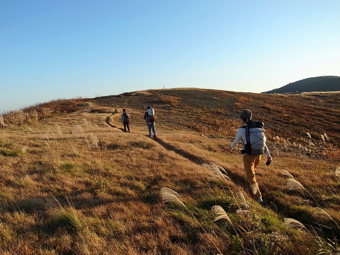 2014.10.25-26 秋の佐渡島ハイク day1_b0219778_23244398.jpg
