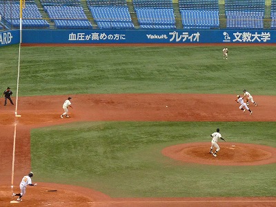 國學院大対拓殖大 10月8日 東都大学野球1部 前半_b0166128_0311072.jpg