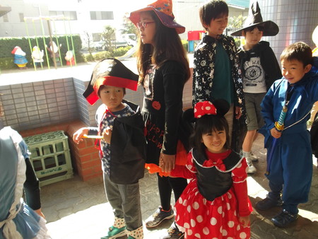 Halloween Party!!_a0115391_17424890.jpg