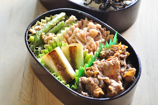 牛キムチ弁当_b0171098_993659.jpg