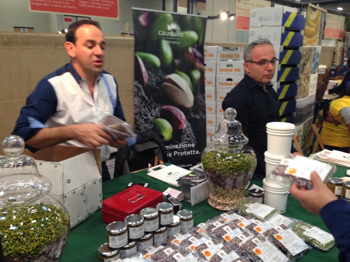 Salone internazionale del gusto ☆トリノの世界最大の食の祭典 \"サローネ デル グスト 2014\"②_b0246303_02383381.jpg