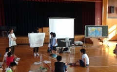 長岡市立宮本小学校においてワークショップ「Water~水に隠された真実~」を行いました。_c0167632_141346.jpg