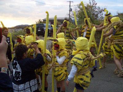 秋祭り、地域の中に入りこみました１_c0345647_11171838.jpg